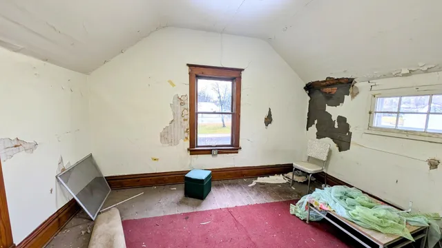 $14,900 | 1003 Central Avenue, Walhalla, ND 58282