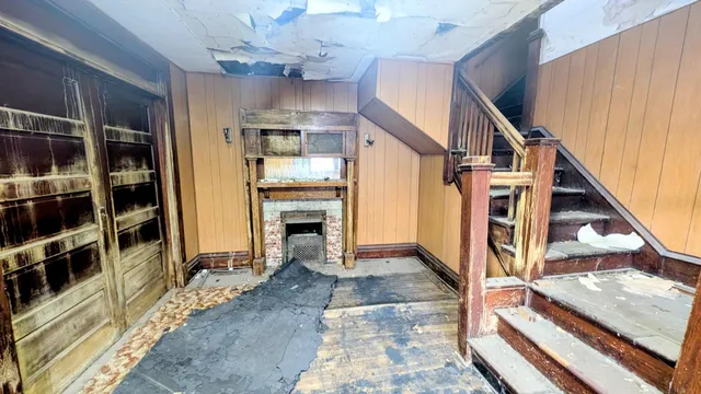 $14,900 | 1003 Central Avenue, Walhalla, ND 58282