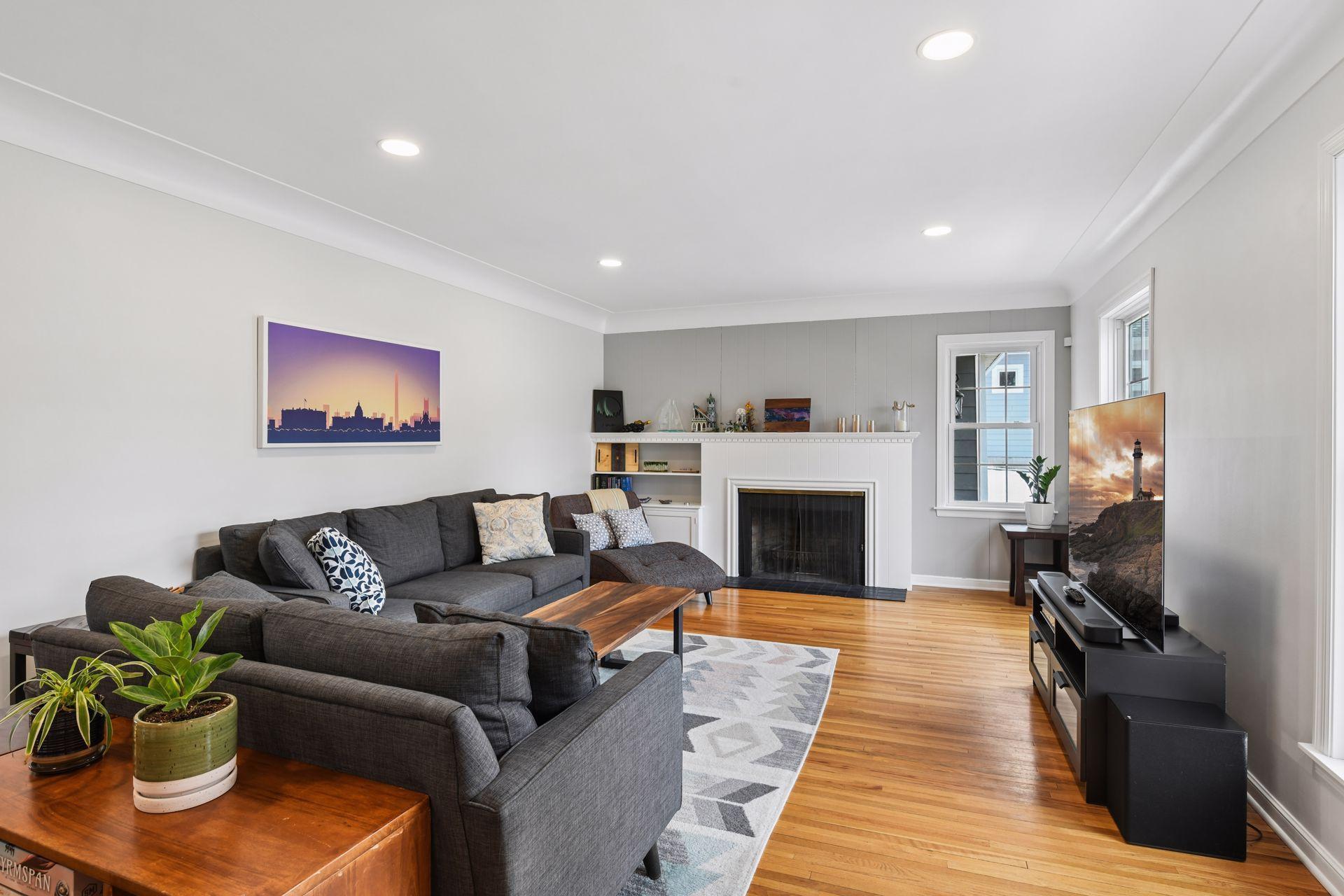 3727 Farmington Road Hopkins, MN 55305 - Photo 6 of 52