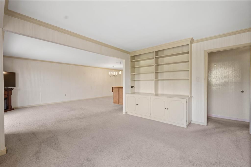 1500 Cochran Road, Unit 910 Pittsburgh, PA 15243 - Photo 11 of 38