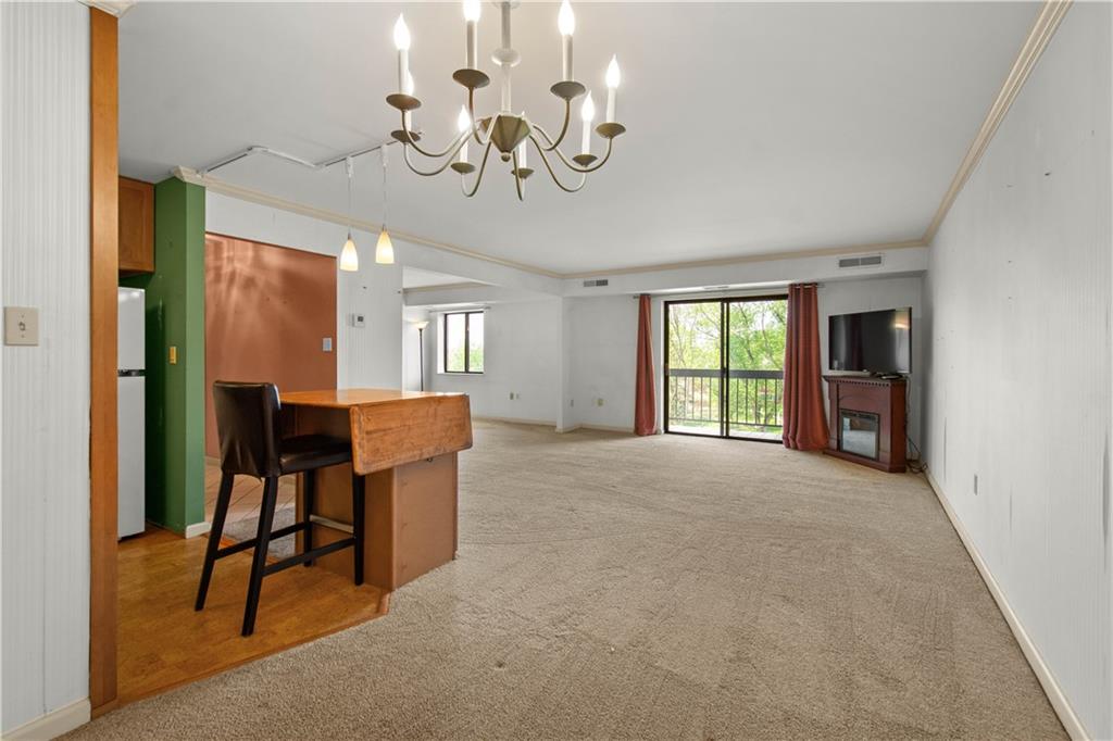 1500 Cochran Road, Unit 910 Pittsburgh, PA 15243 - Photo 17 of 38