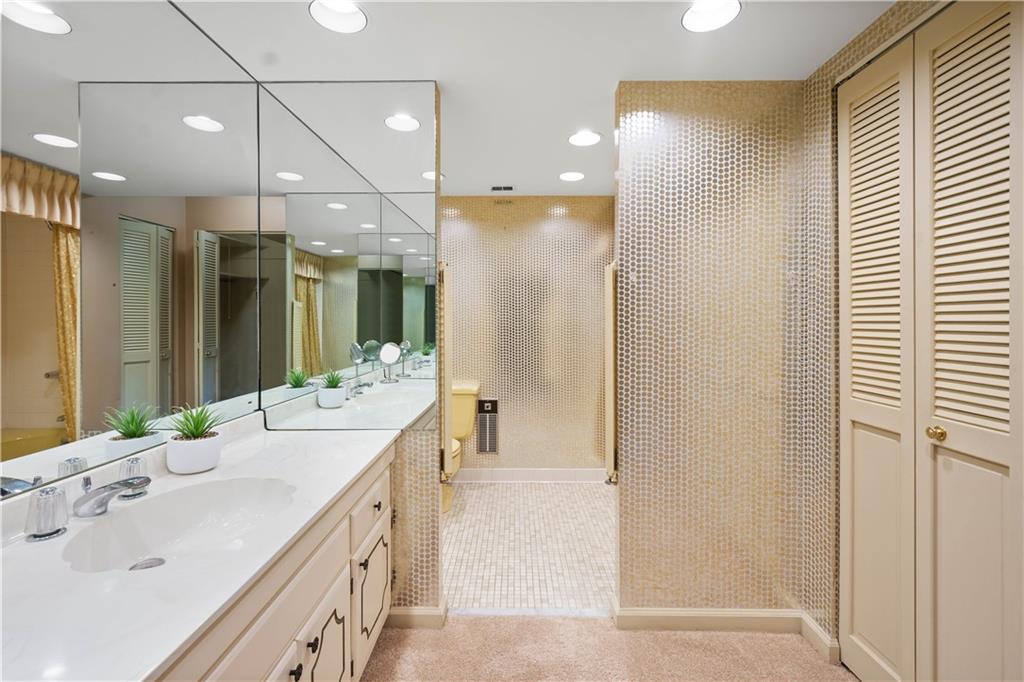 1500 Cochran Road, Unit 910 Pittsburgh, PA 15243 - Photo 25 of 38