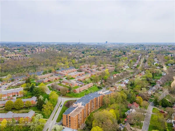 $255,000 | 1500 Cochran Road, Unit 910, Pittsburgh, PA 15243