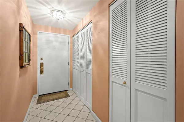 $255,000 | 1500 Cochran Road, Unit 910, Pittsburgh, PA 15243