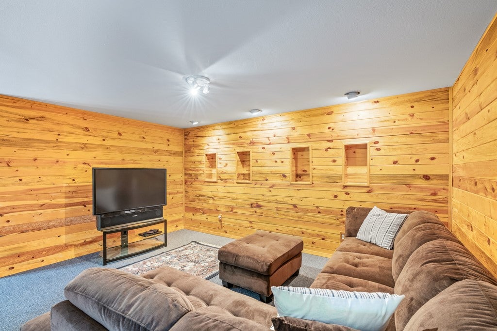27 Beavertail Road Red Lodge, MT 59068 - Photo 21 of 32 Gallery Image 21