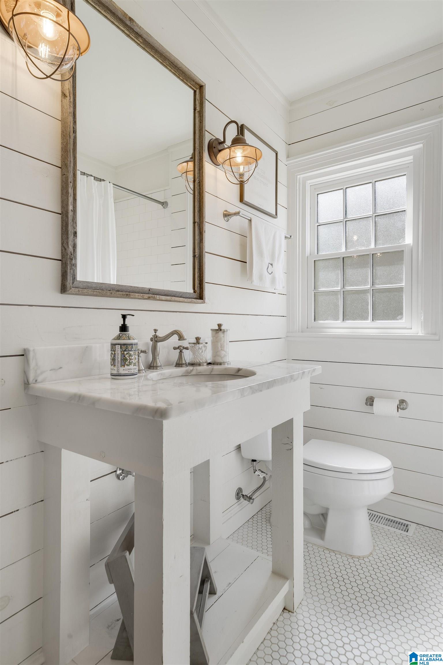 1815 Lancaster Road Birmingham, AL 35209 - Photo 23 of 37