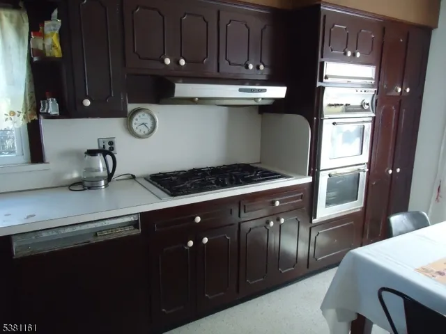 $460,000 | 221 Jefferson Avenue, Linden, NJ 07036