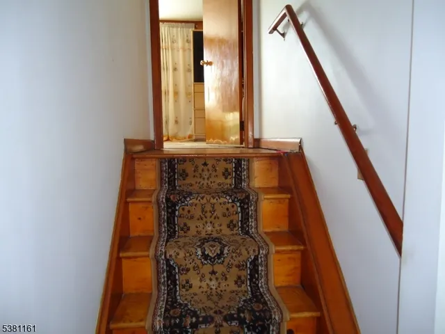 $460,000 | 221 Jefferson Avenue, Linden, NJ 07036