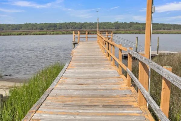 $1,650 | 4407 Great Oak Drive, North Charleston, SC 29418