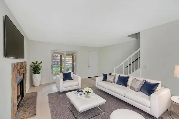 $1,650 | 4407 Great Oak Drive, North Charleston, SC 29418