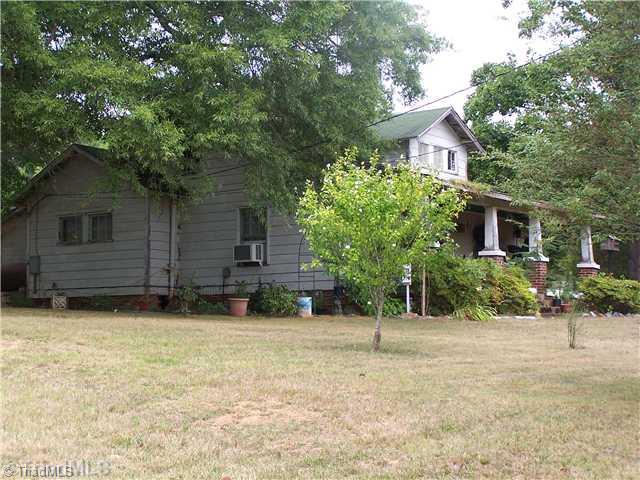 120 Gilligan Road Madison, NC 27025 - Photo 1 of 3 Exterior Front.