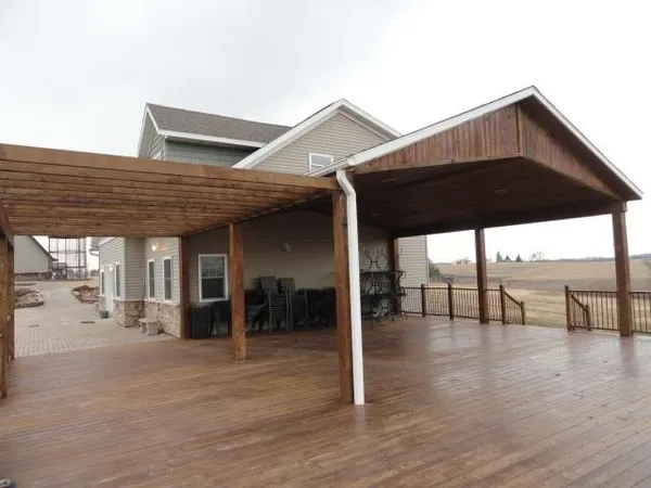 $3,275,000 | S3424 Peterson Lane, Viroqua, WI 54665