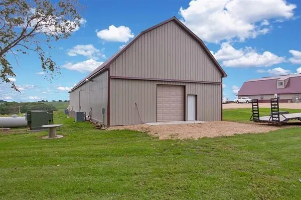 $3,275,000 | S3424 Peterson Lane, Viroqua, WI 54665