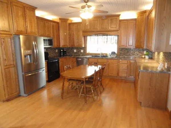$3,275,000 | S3424 Peterson Lane, Viroqua, WI 54665