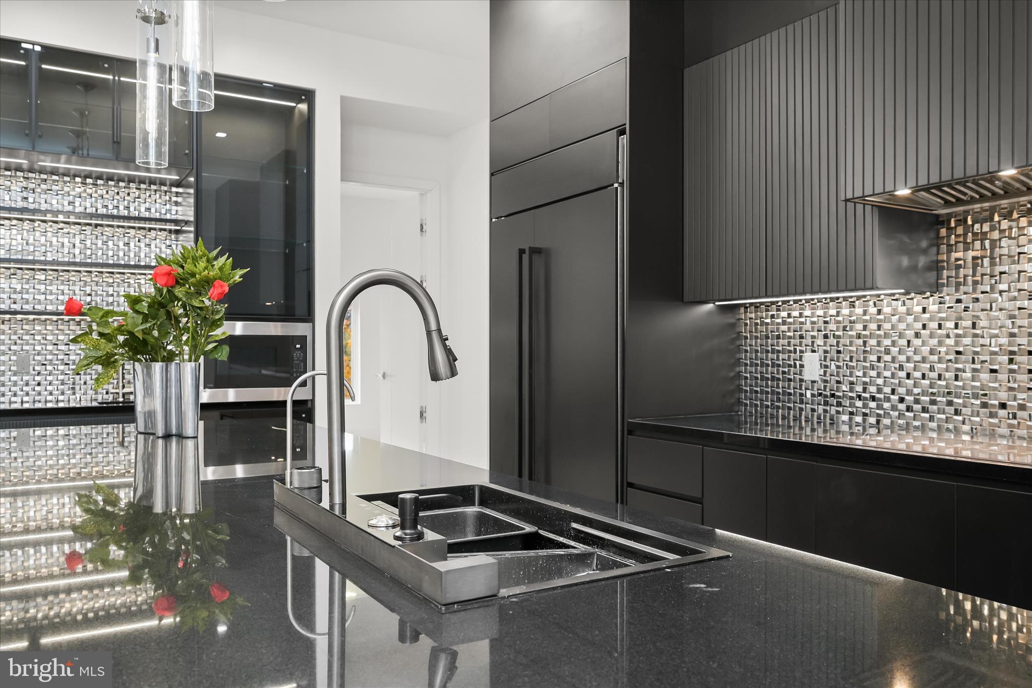 4509 Foxhall Crescent Northwest Washington, DC 20007 - Photo 12 of 39 a front view of a house