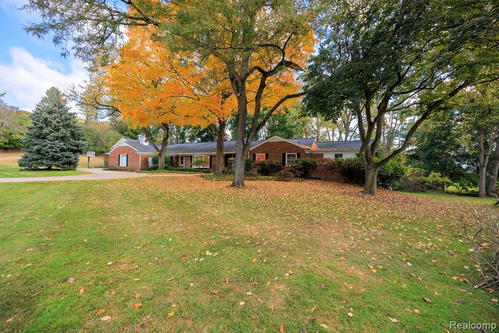 146 Endicott Road Bloomfield Hills, MI 48304 - Photo 46 of 69 Gallery Image 46