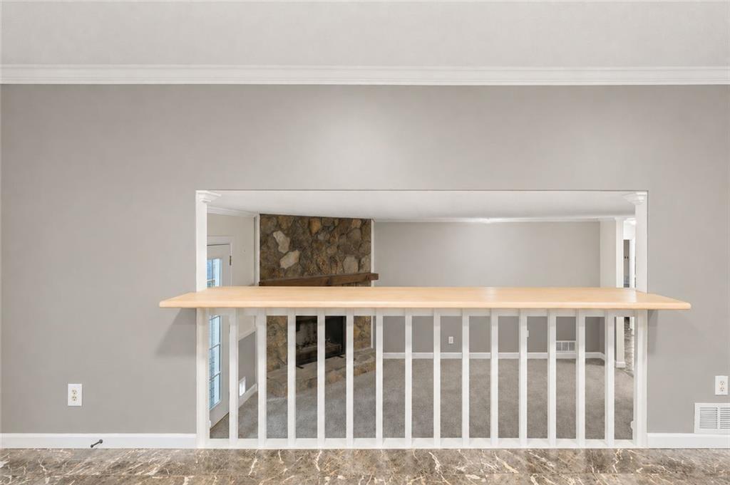 9485 Martin Road Roswell, GA 30076 - Photo 10 of 51