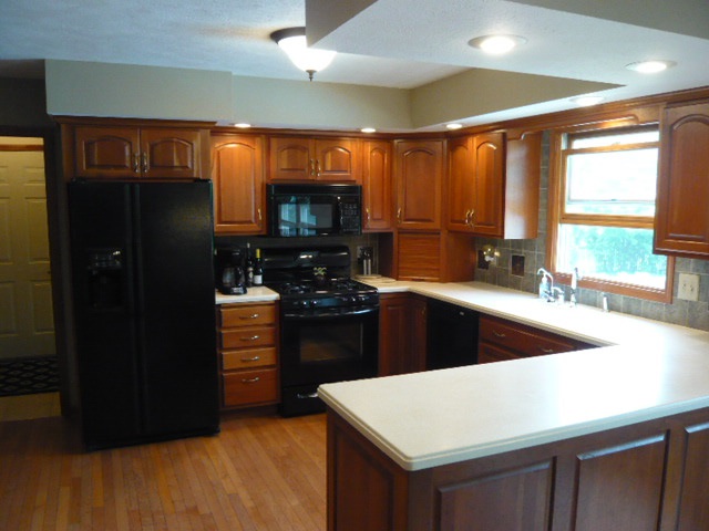 805 Johnson Road South Bend, IN 46614 - Photo 5 of 15