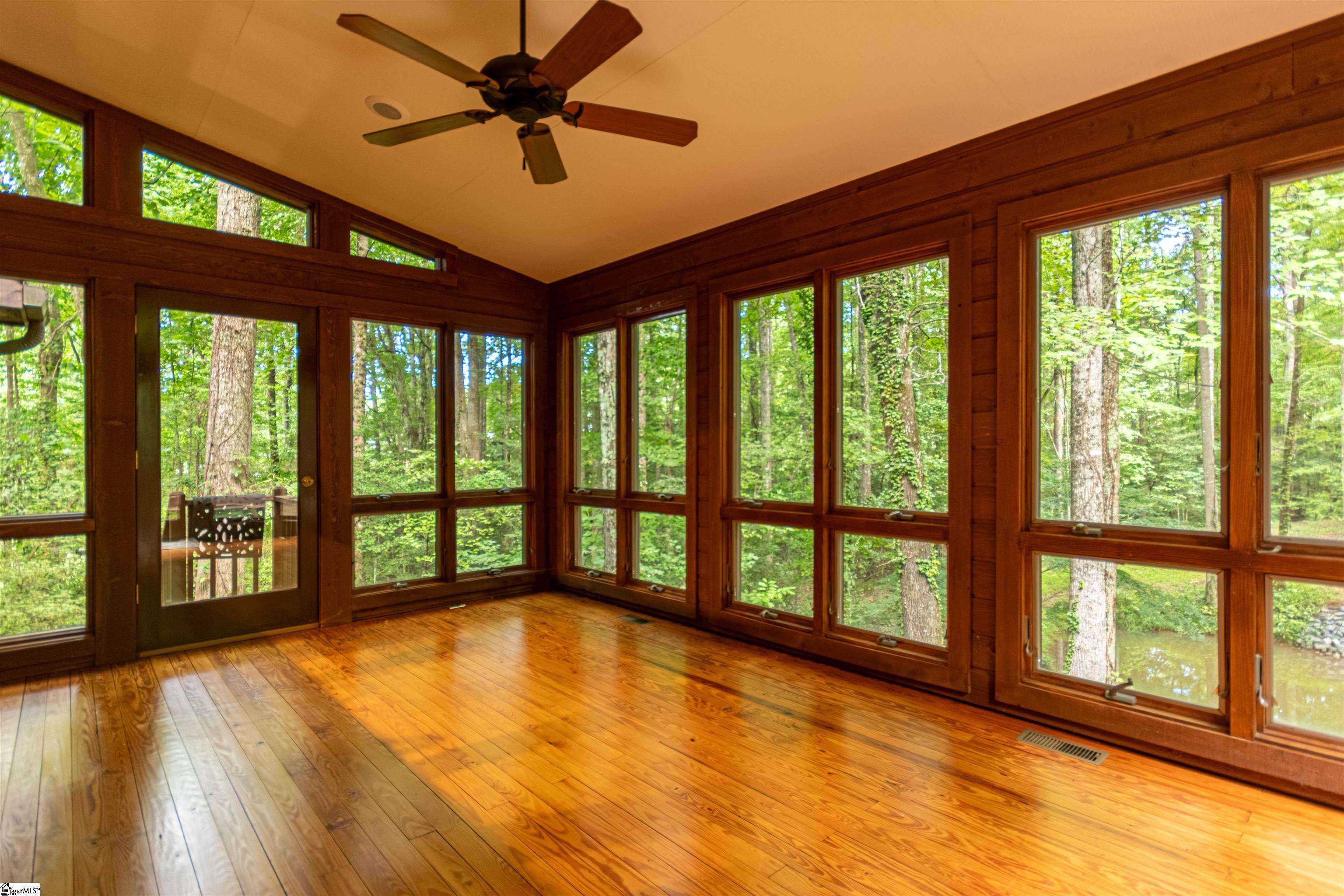 1113 State Park Road Greenville, SC 29609 - Photo 21 of 30