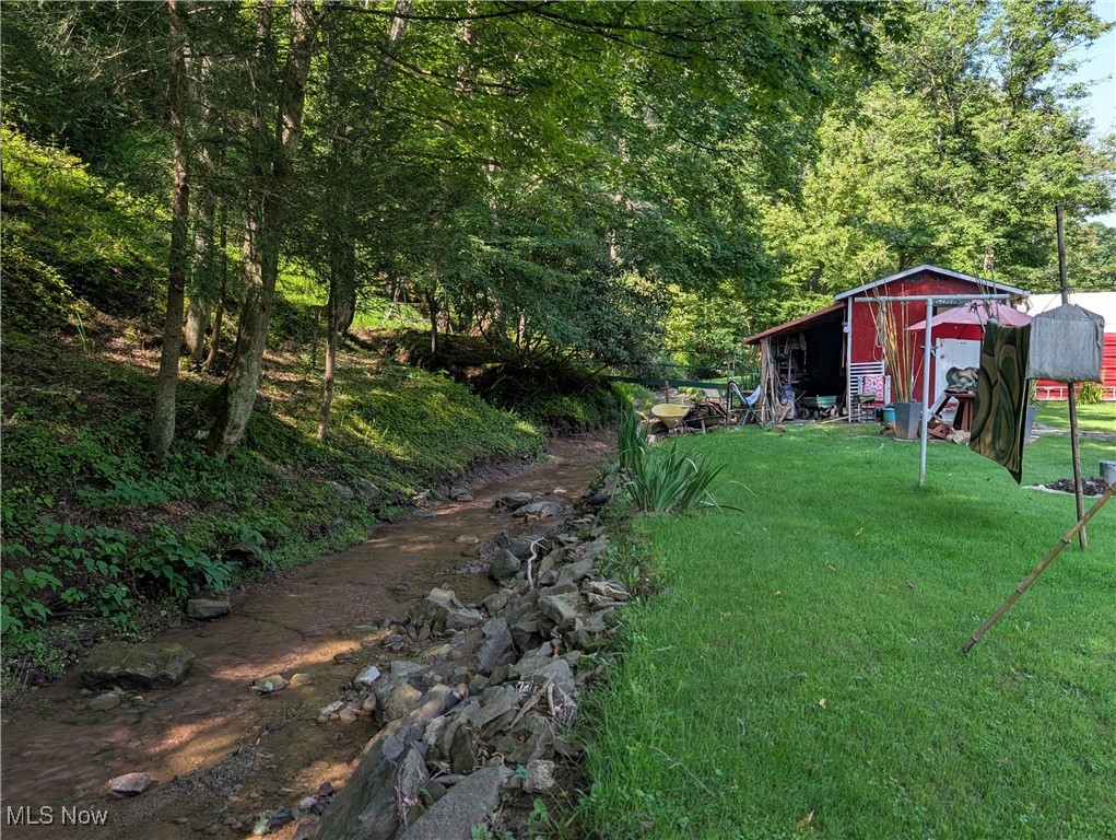 422 Sand Ridge Road Arnoldsburg, WV 25234 - Photo 8 of 23