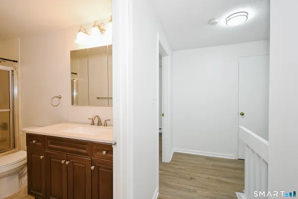 $1,850 | 421 Emmett Street, Unit 4, Bristol, CT 06010