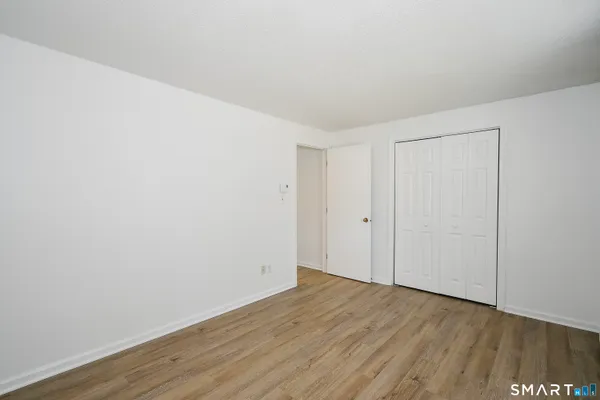 $1,850 | 421 Emmett Street, Unit 4, Bristol, CT 06010