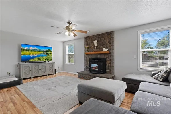 $750,000 | 17895 Fargo Road, Wilder, ID 83676