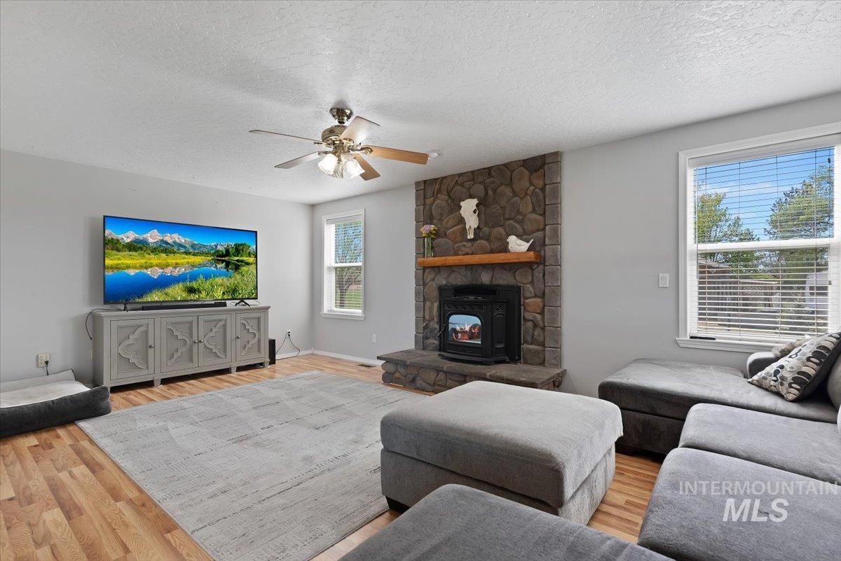 17895 Fargo Road Wilder, ID 83676 - Photo 18 of 49