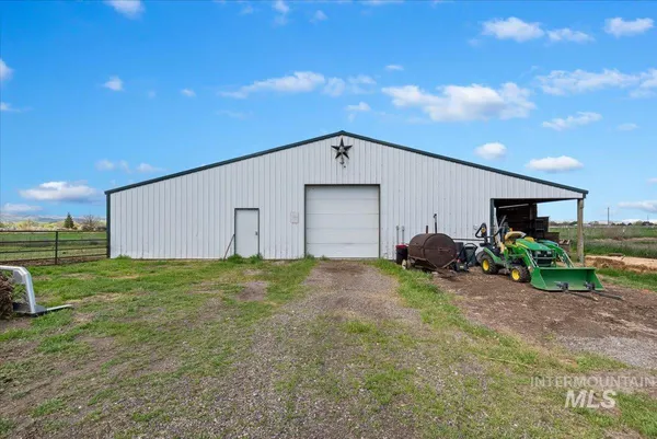 $750,000 | 17895 Fargo Road, Wilder, ID 83676