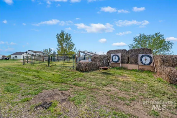 $750,000 | 17895 Fargo Road, Wilder, ID 83676