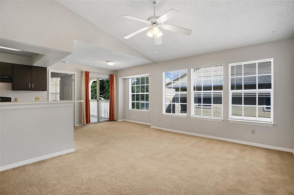 1029 South Hiawassee Road, Unit 2424 Orlando, FL 32835 - Photo 8 of 38