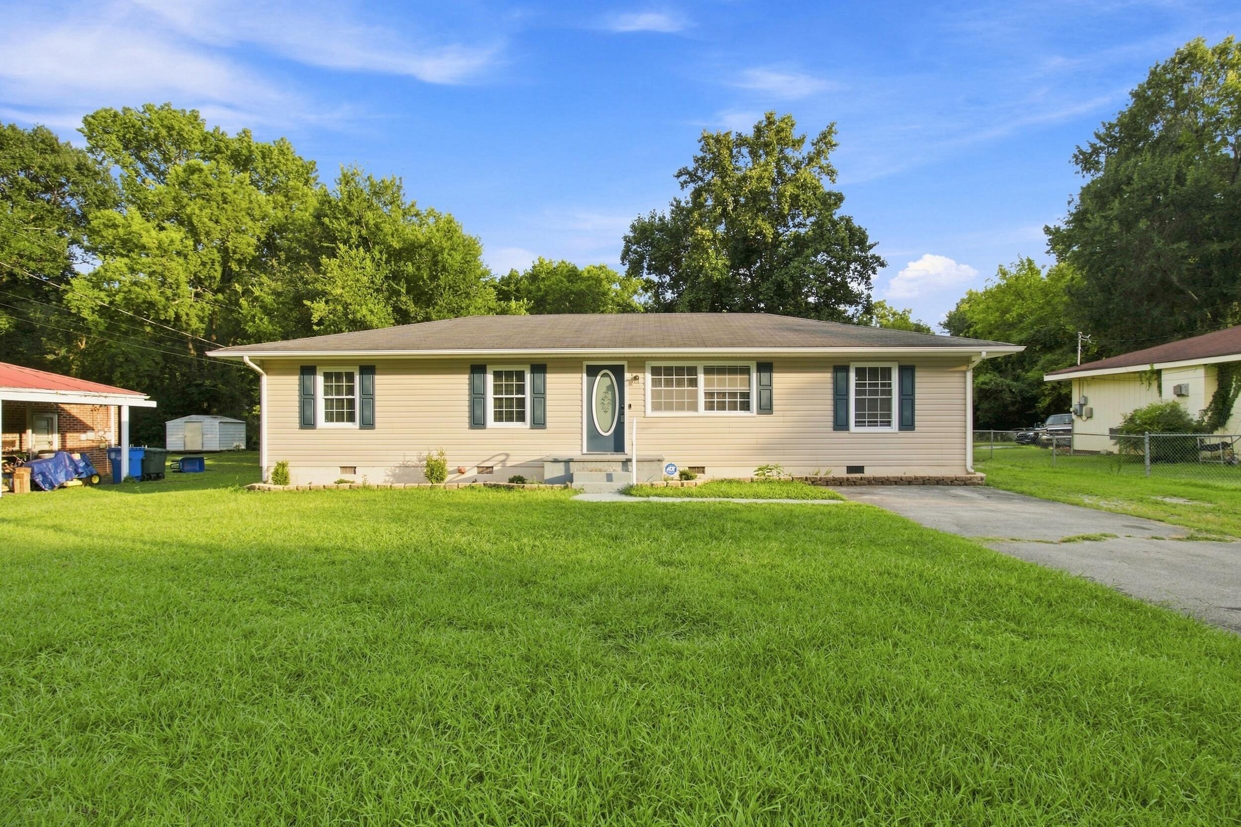 1320 Gadd Road Hixson, TN 37343 - Photo 1 of 37 1_img_6545