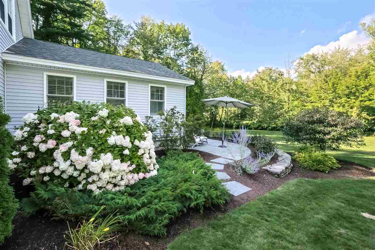 95 Clark Road Wolfeboro, NH 03894 - Photo 4 of 24 Gallery Image 4
