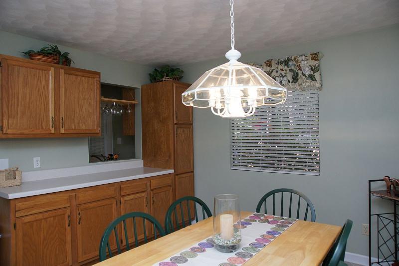 5824 Smith Mountain Road Penhook, VA 24137 - Photo 10 of 26 Dining room