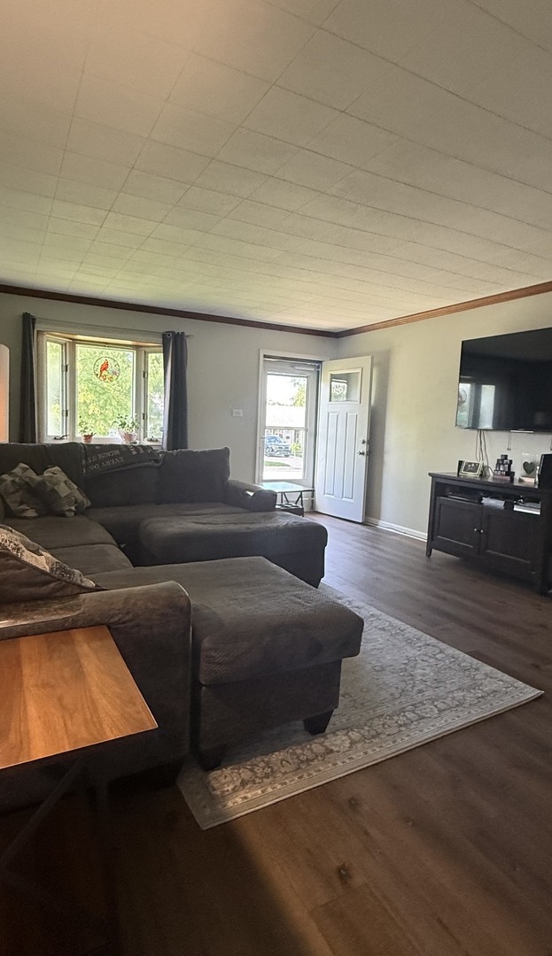 5199 Elmwood Road Oak Forest, IL 60452 - Photo 12 of 37