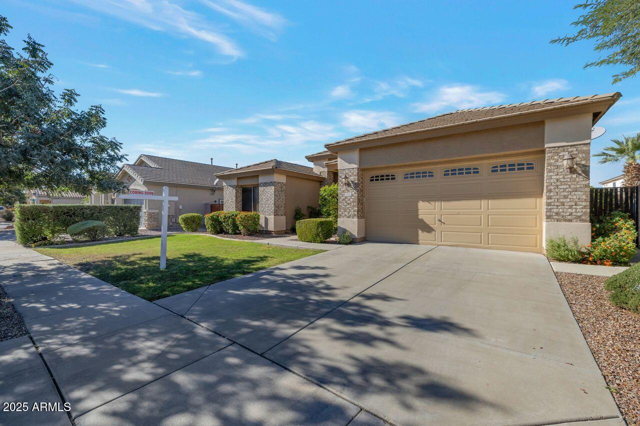 8762 West Myrtle Avenue Glendale, AZ 85305 - Photo 1 of 37 Front of house 2