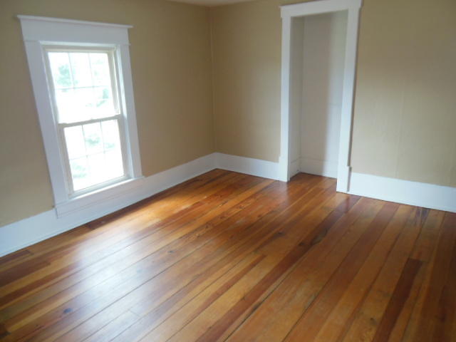 3451 Cove Road Roanoke, VA 24017 - Photo 23 of 35 DSCN5902