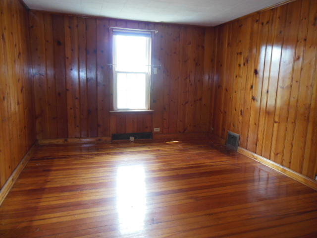 3451 Cove Road Roanoke, VA 24017 - Photo 7 of 35 DSCN5885