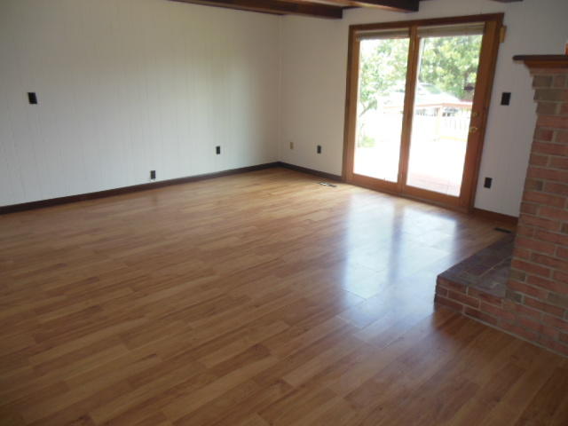 3451 Cove Road Roanoke, VA 24017 - Photo 9 of 35 DSCN5887