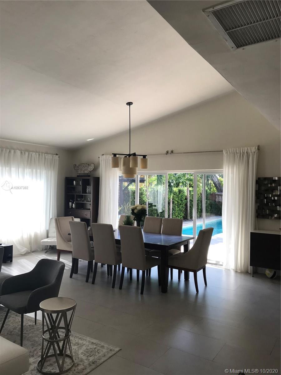 8810 Dickens Avenue Surfside, FL 33154 - Photo 2 of 11