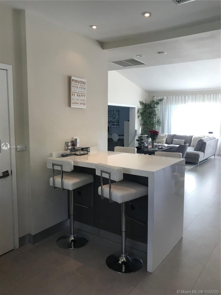 8810 Dickens Avenue Surfside, FL 33154 - Photo 9 of 11