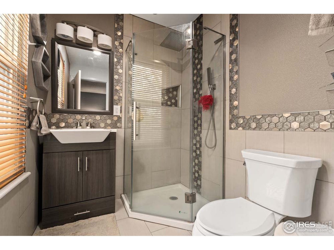 2430 Kodiak Road Fort Collins, CO 80525 - Photo 13 of 25 En suite master bath
