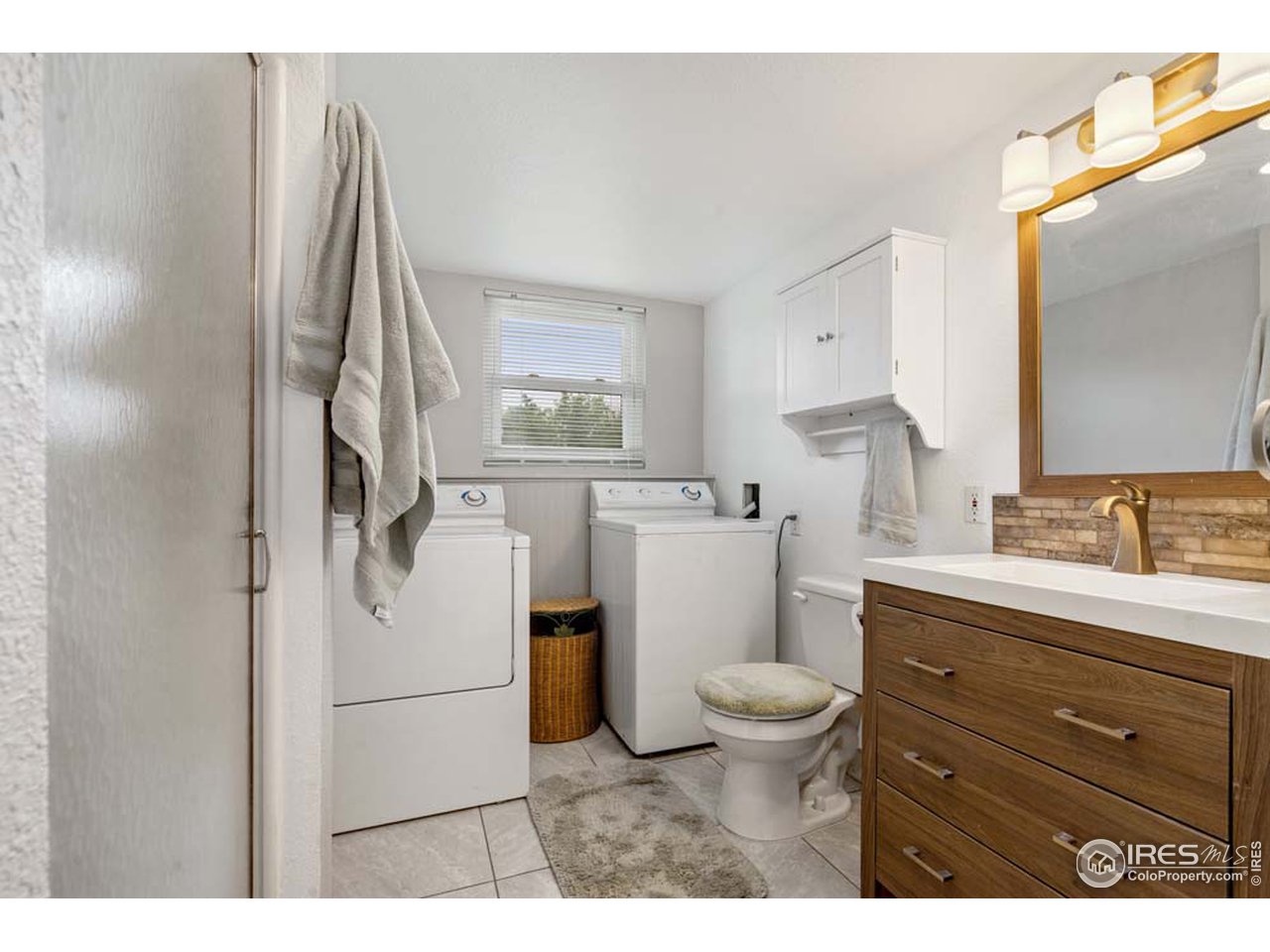 2430 Kodiak Road Fort Collins, CO 80525 - Photo 19 of 25 Garden level bath and laundry