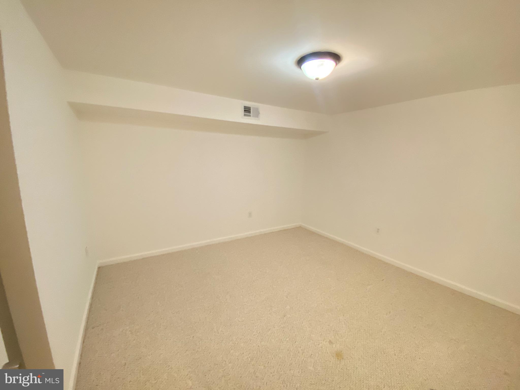 14817 Winding Loop Woodbridge, VA 22191 - Photo 18 of 27