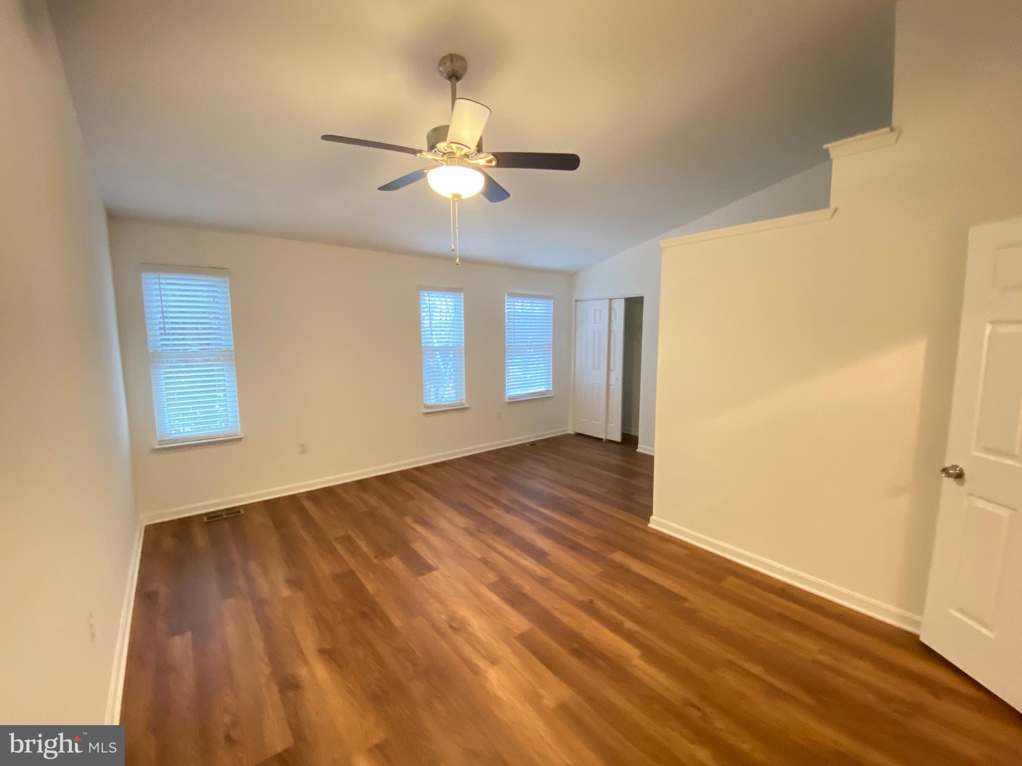 14817 Winding Loop Woodbridge, VA 22191 - Photo 23 of 27