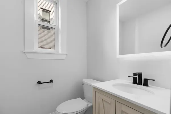 $4,150 | 79 Sydney Street, Unit 2, Boston, MA 02125