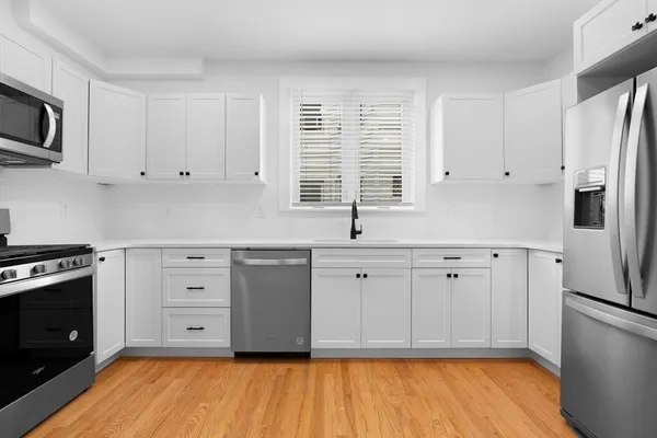 $4,150 | 79 Sydney Street, Unit 2, Boston, MA 02125