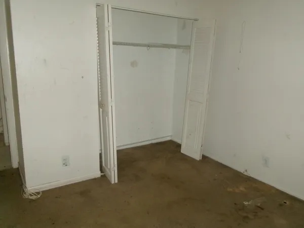 $144,000 | 6190 Woodlands Boulevard, Unit 309, Tamarac, FL 33319