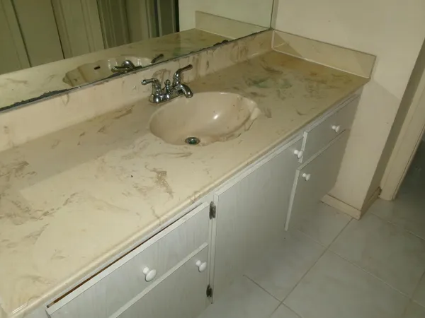 $144,000 | 6190 Woodlands Boulevard, Unit 309, Tamarac, FL 33319