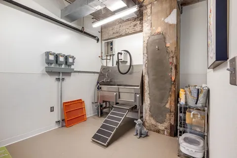 $595,000 | 9 Medford Street, Unit 405, Somerville, MA 02143